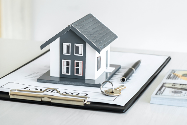 Kleines Haus auf Vertrag Immobilienmakler Bad Soden